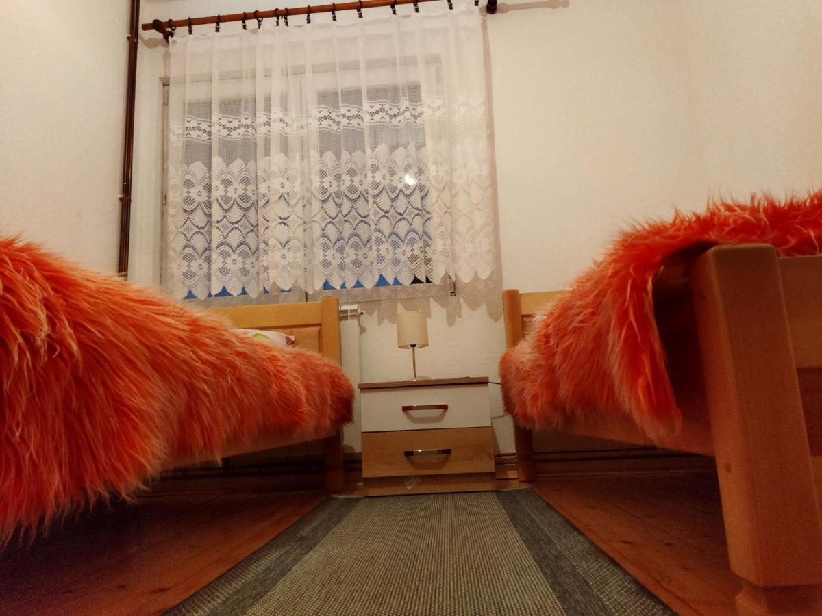 Apartment Phillip Rooms Žabljak エクステリア 写真