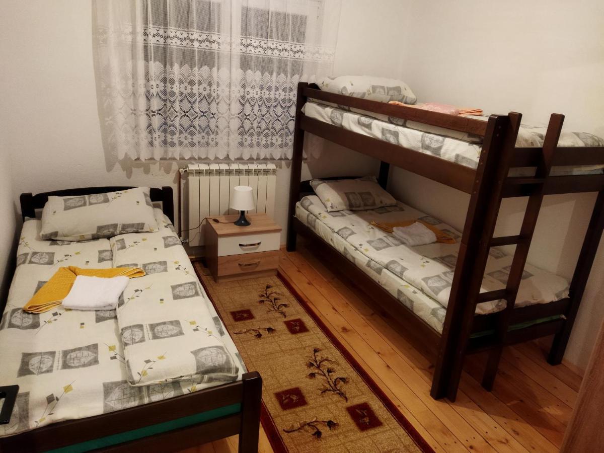 Apartment Phillip Rooms Žabljak エクステリア 写真